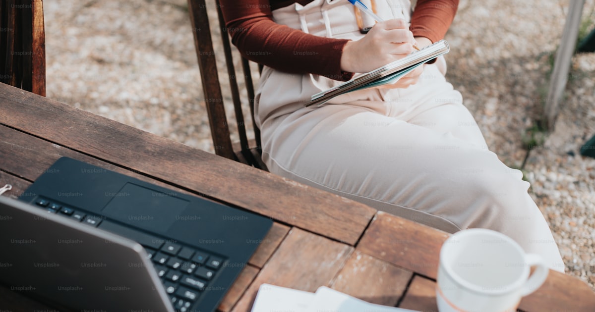 How AI Content Writers Are Changing SEO Forever